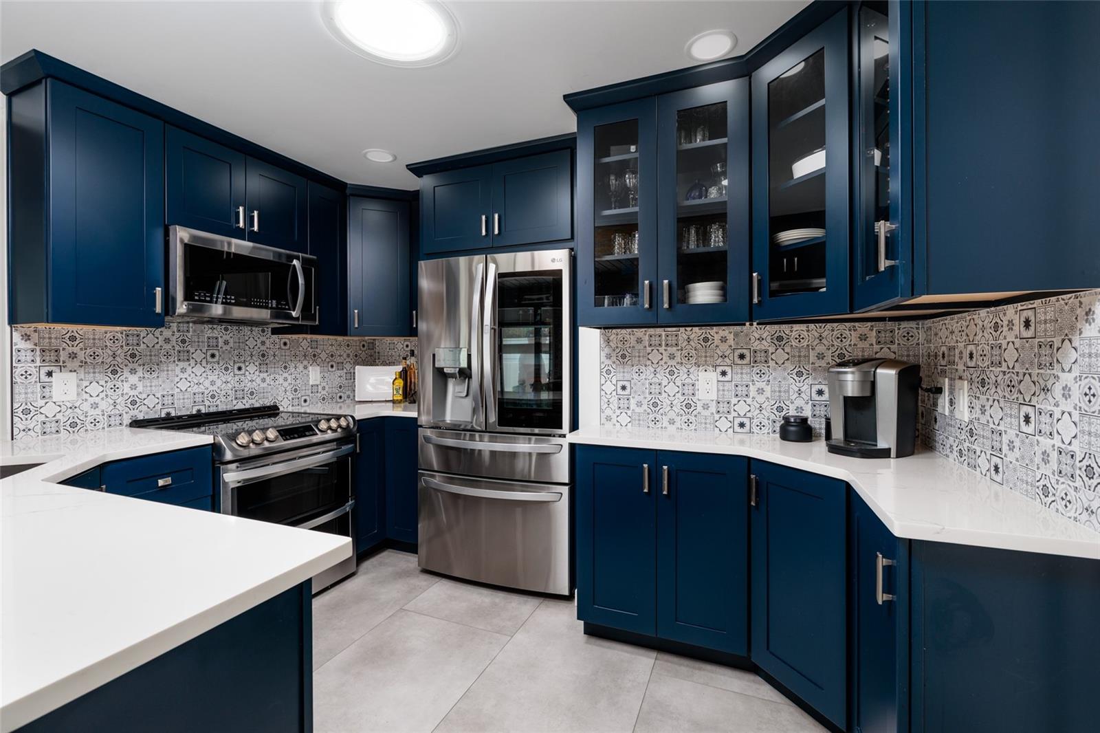 BELLE VISTA POINT 2ND ADD - Residential
