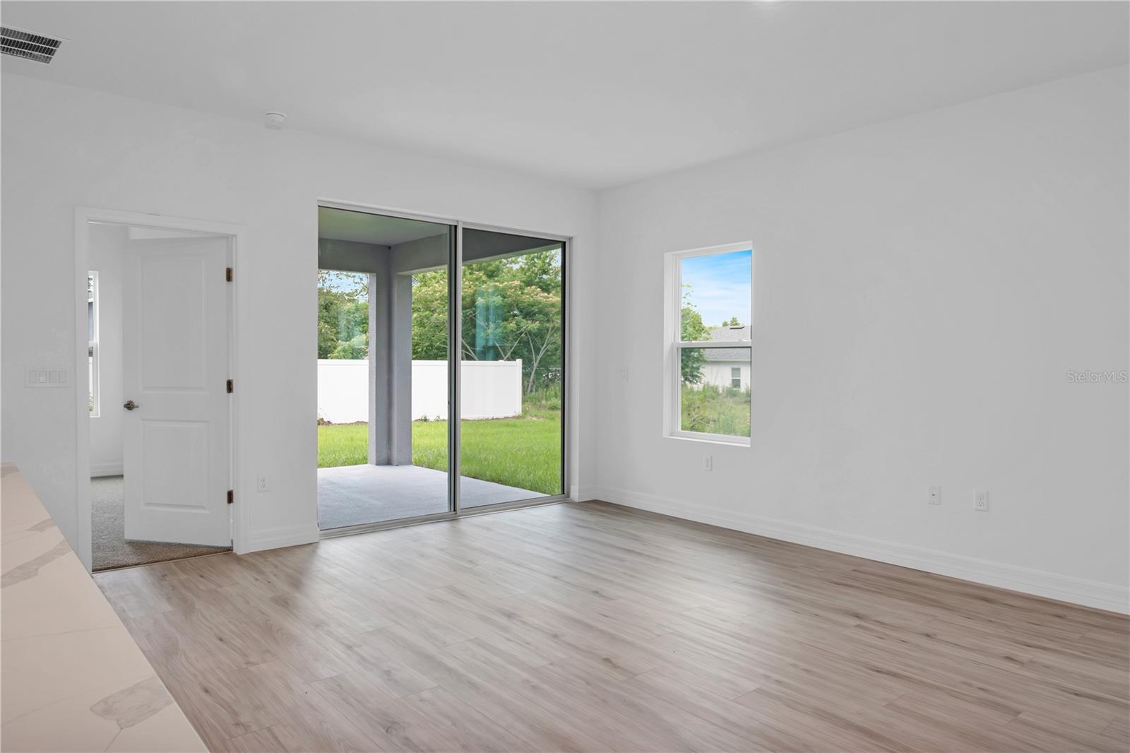 MARION OAKS UN 06 - Residential