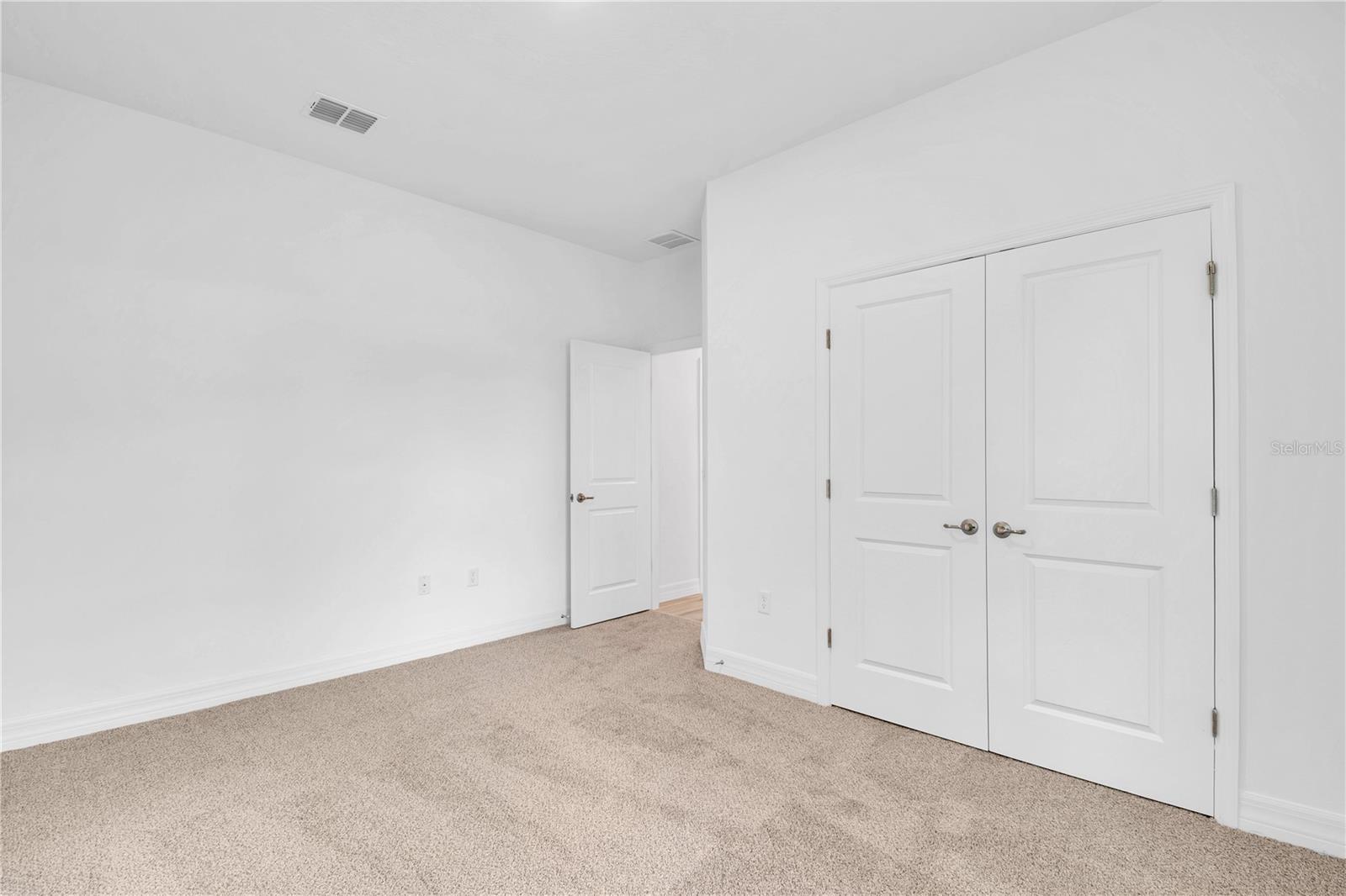 MARION OAKS UN 06 - Residential