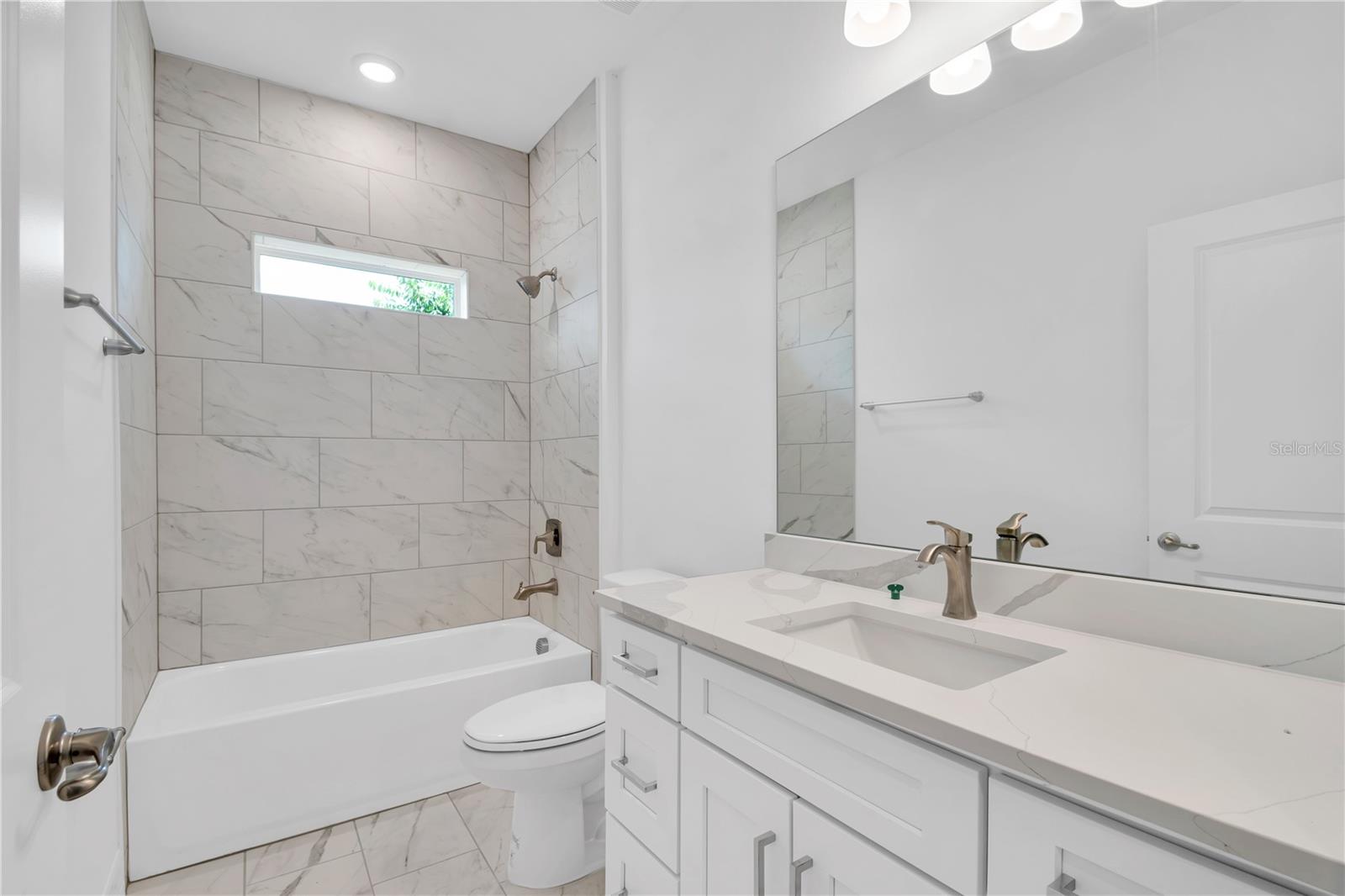 MARION OAKS UN 06 - Residential