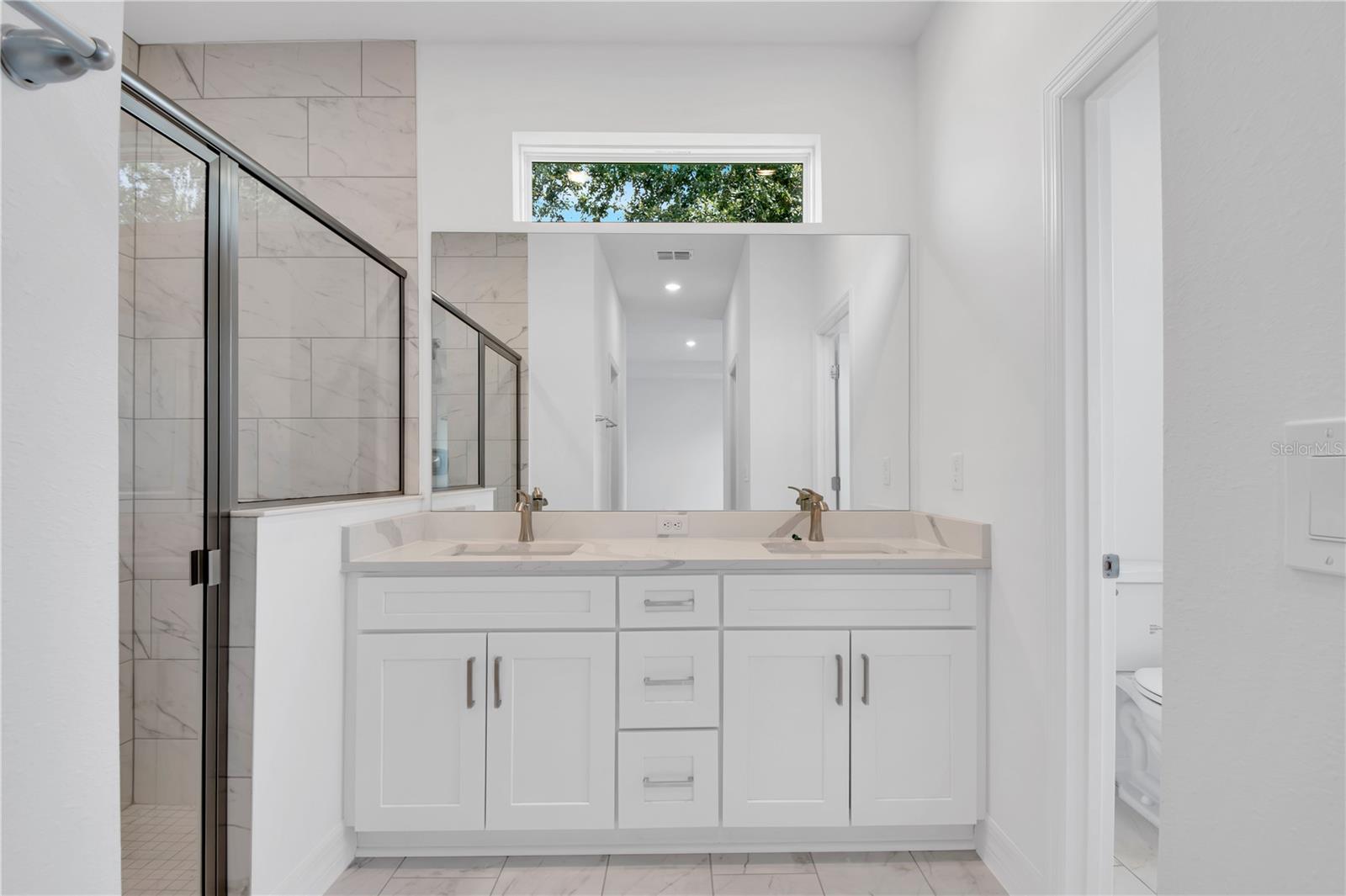 MARION OAKS UN 06 - Residential