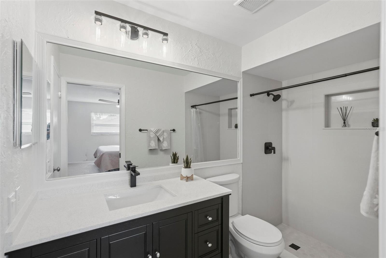 EXPLORERS COVE - Residential