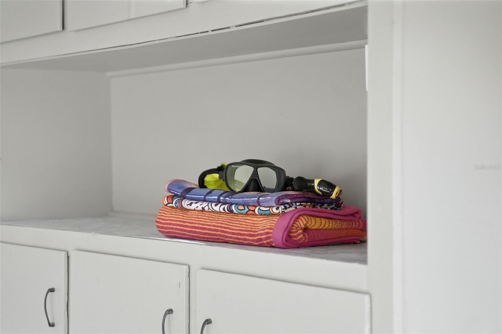 EXPLORERS COVE - Residential