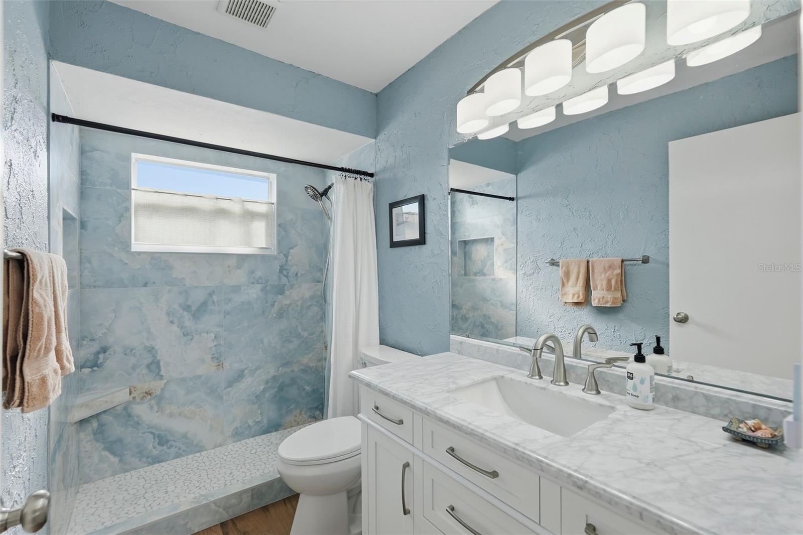 EXPLORERS COVE - Residential