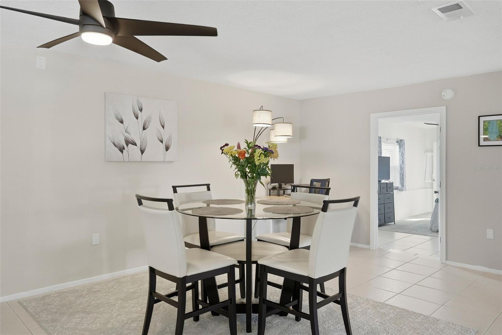 EXPLORERS COVE - Residential