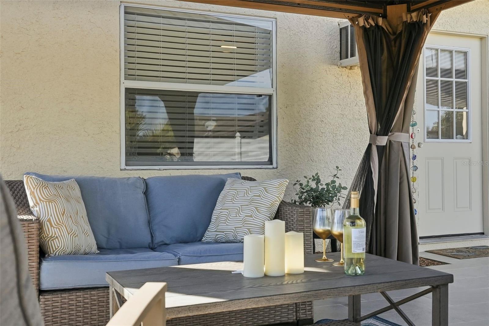 EXPLORERS COVE - Residential