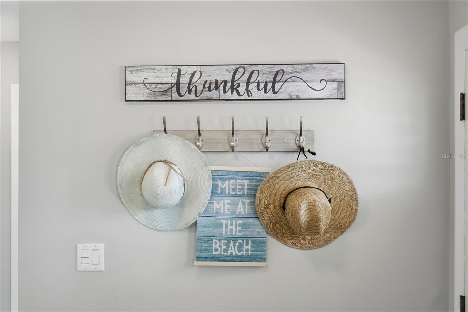 EXPLORERS COVE - Residential