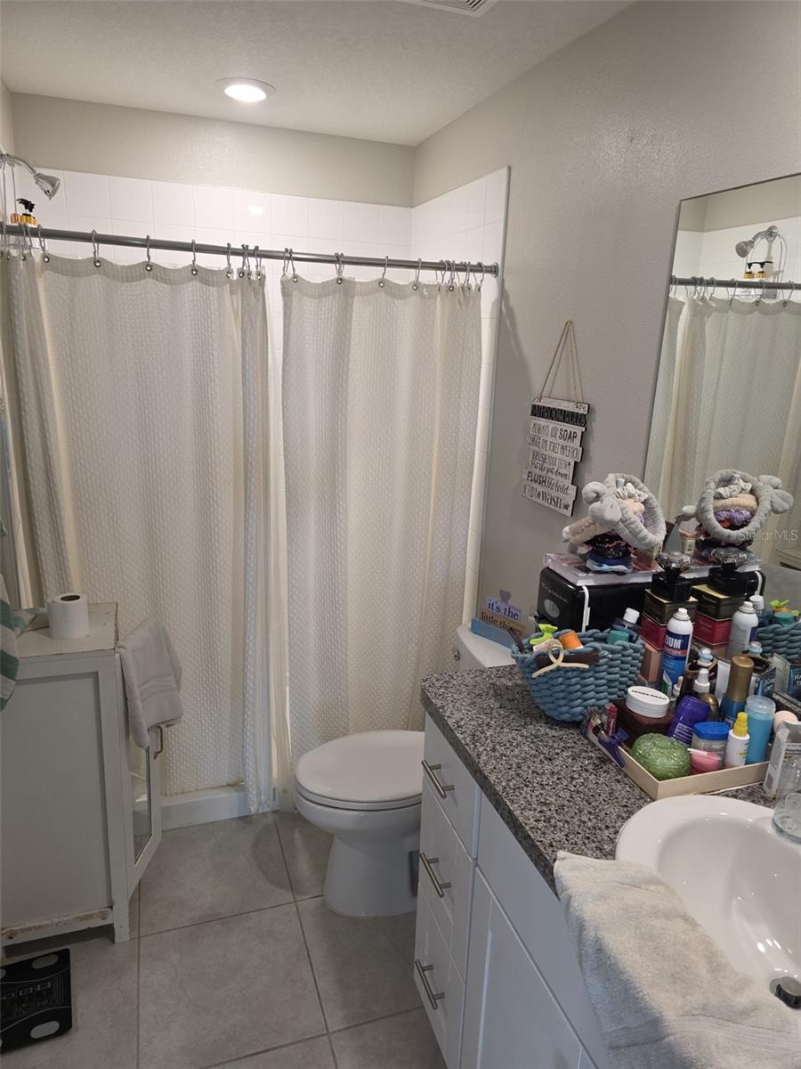 LYNWOOD - Residential
