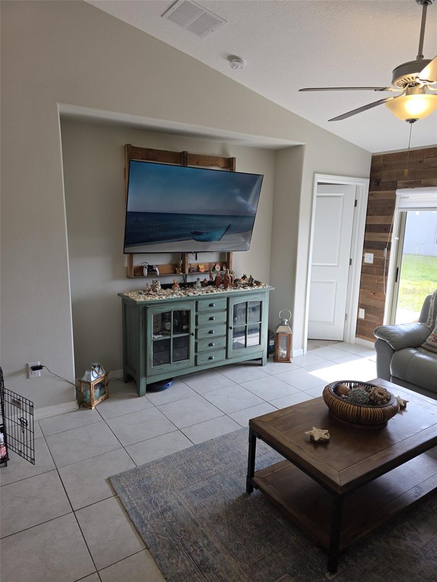 LYNWOOD - Residential