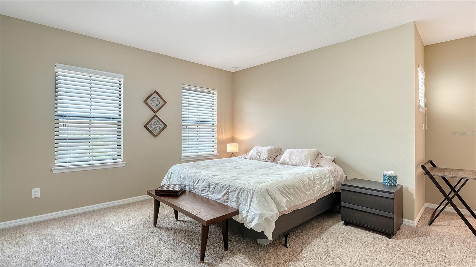 LEGENDS BAY - Residential