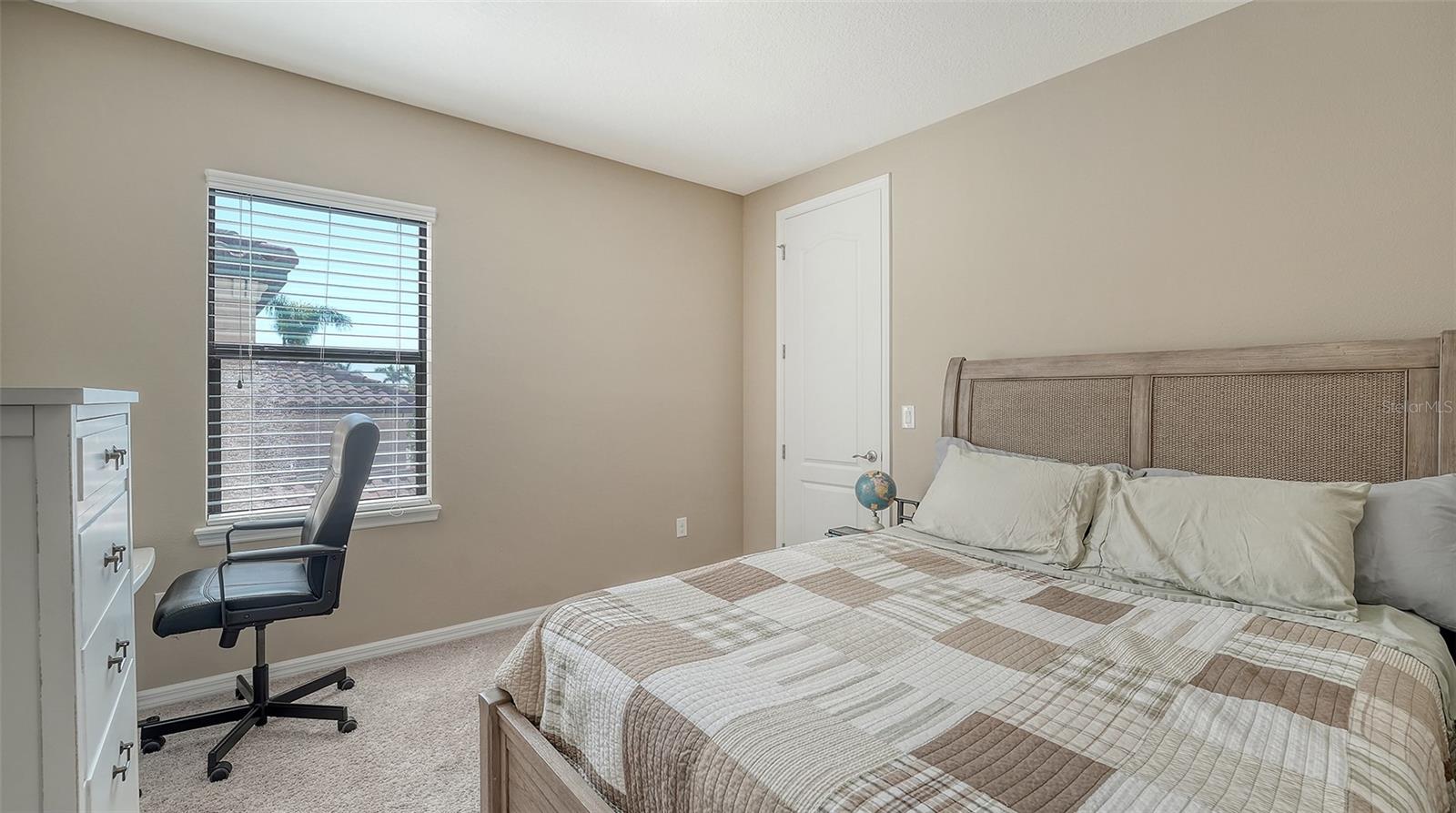 LEGENDS BAY - Residential