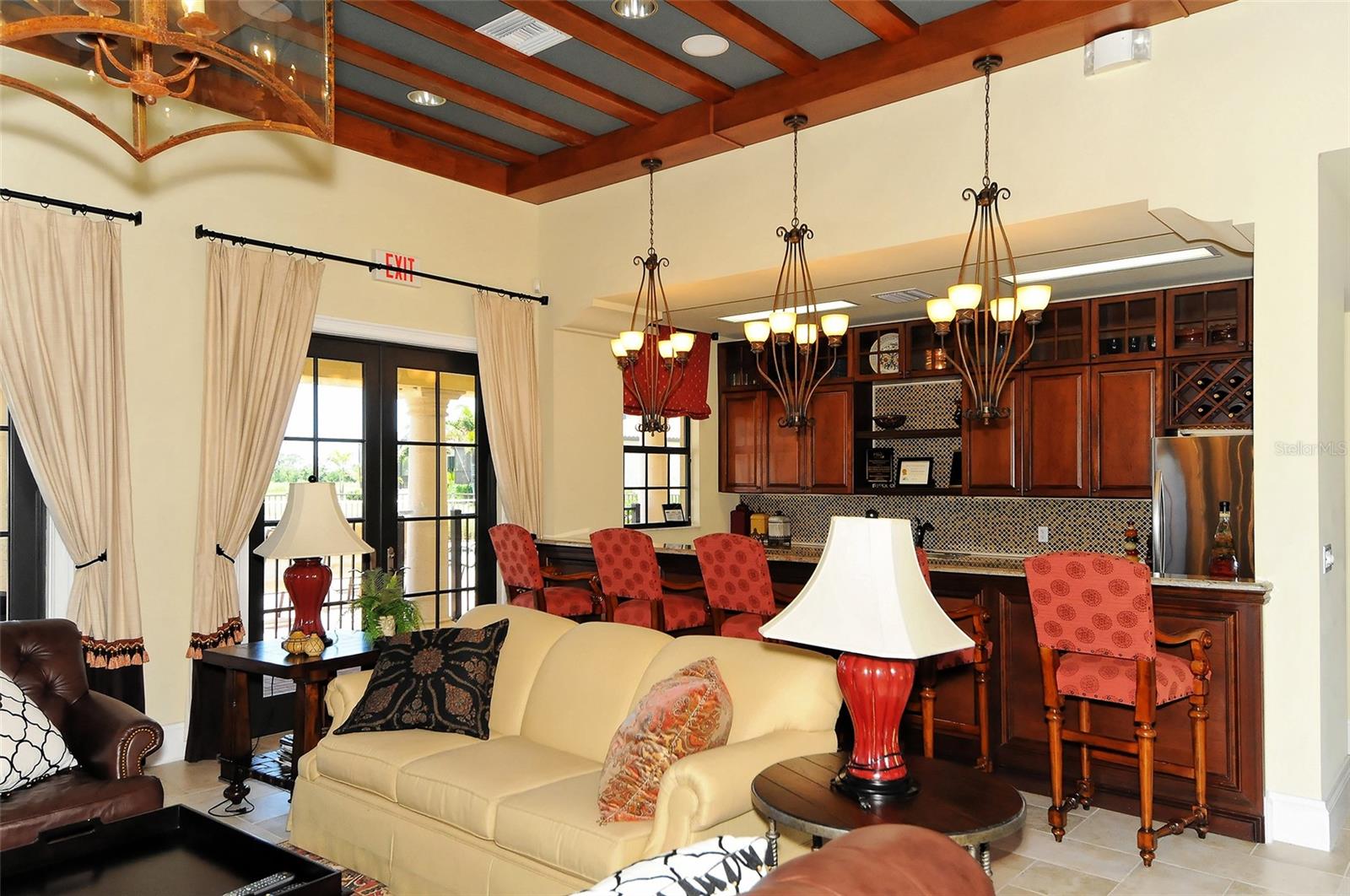 LEGENDS BAY - Residential