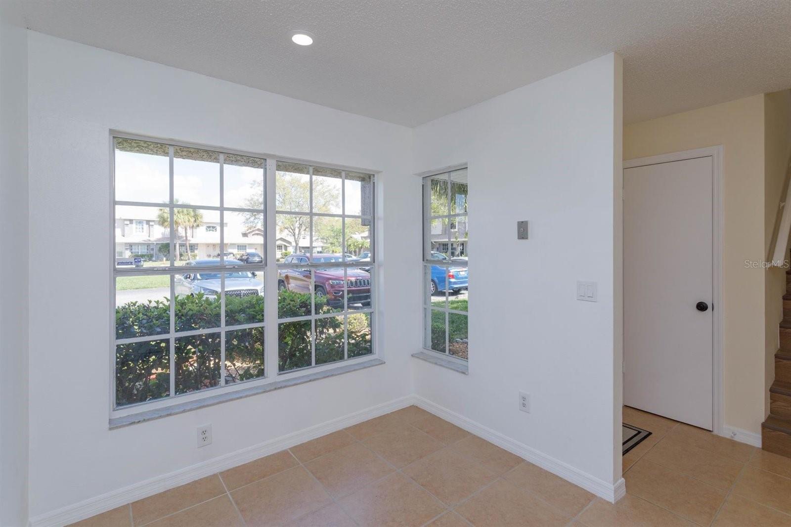 Photo 6 of 25 of 1212 CARIBBEAN COVE COURT townhome
