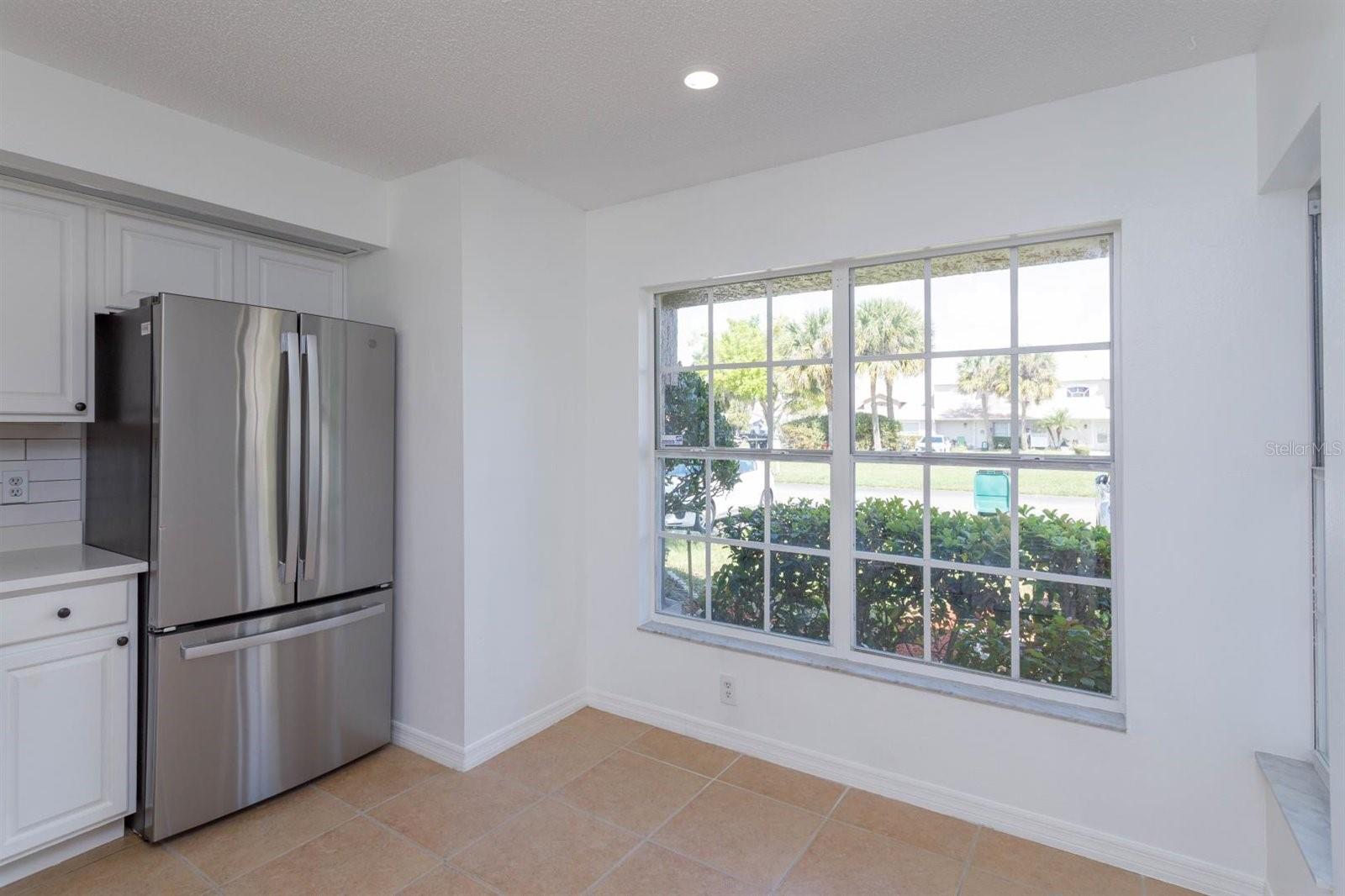 Photo 7 of 25 of 1212 CARIBBEAN COVE COURT townhome