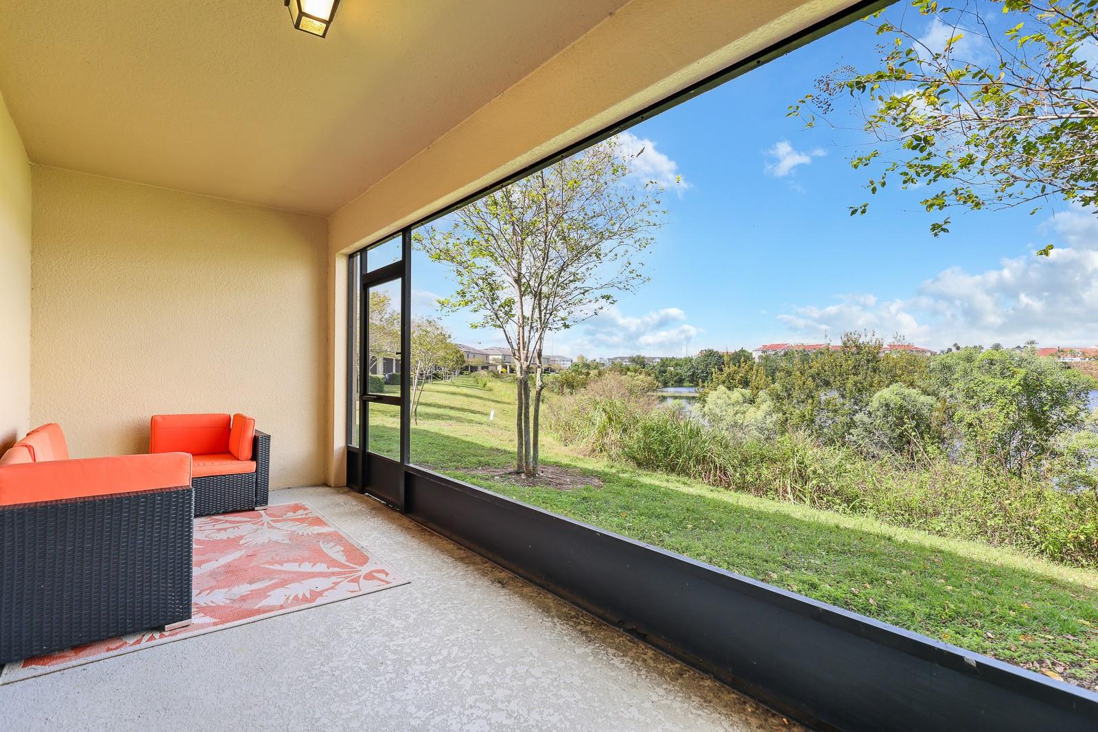 LAKE BLUFF/TOWN CENTER EAST-PH - Residential