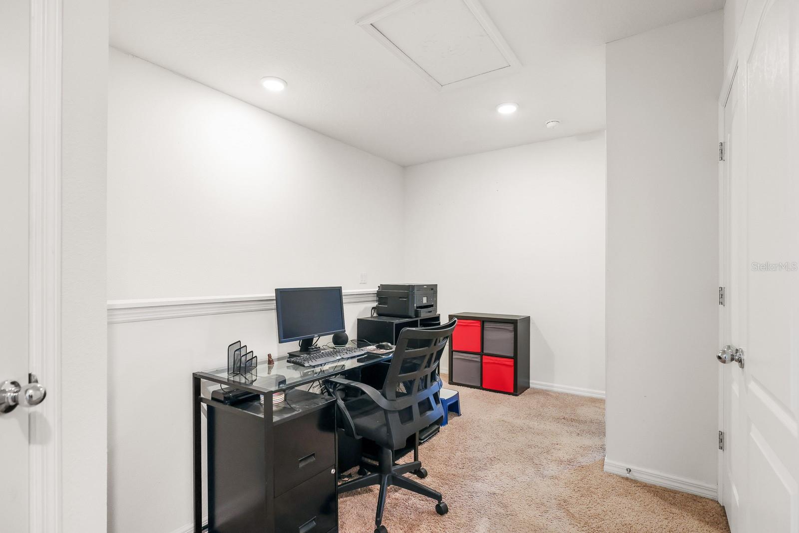 LAKE BLUFF/TOWN CENTER EAST-PH - Residential