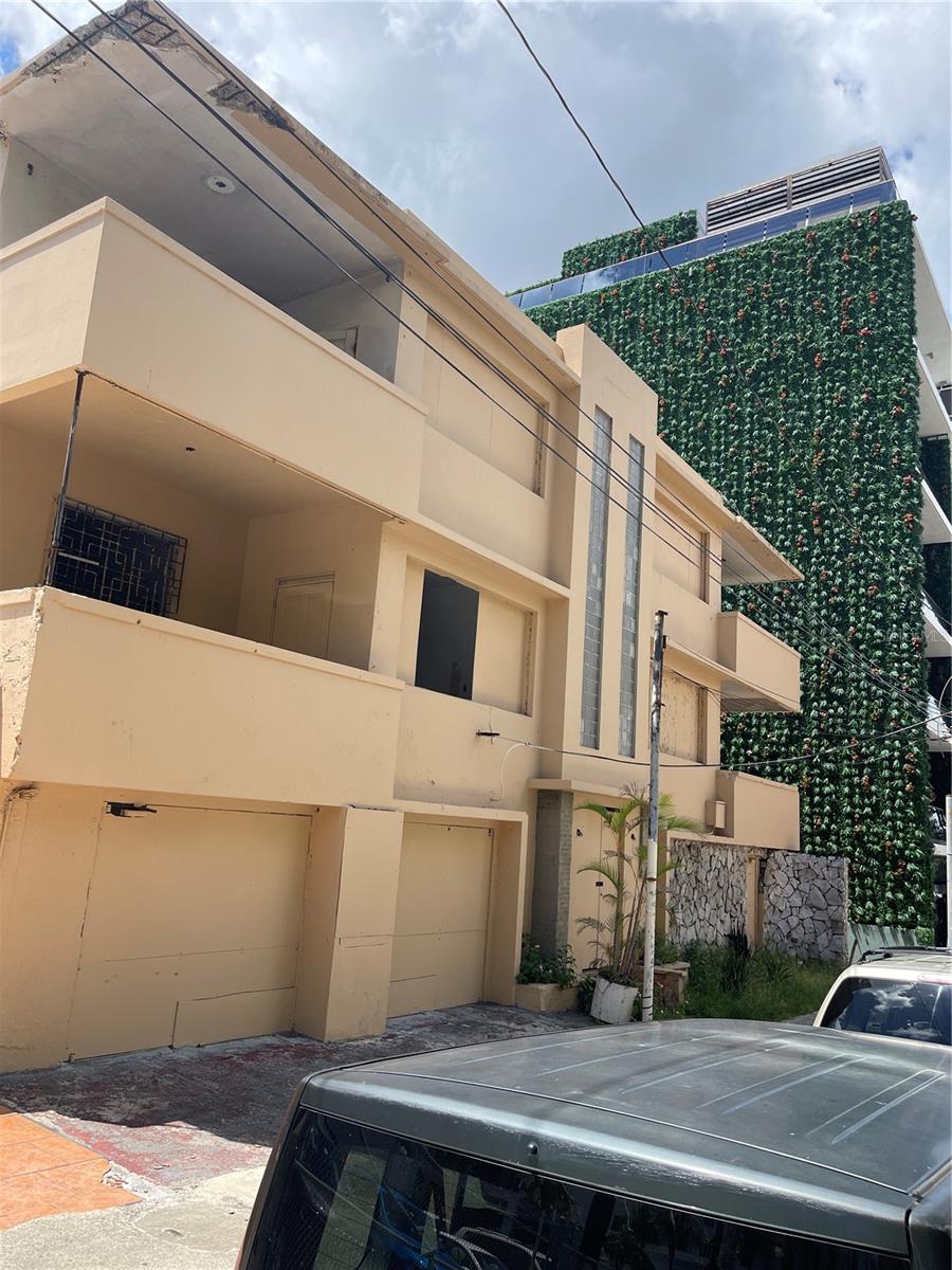 52 BARRANQUITAS STREET 52