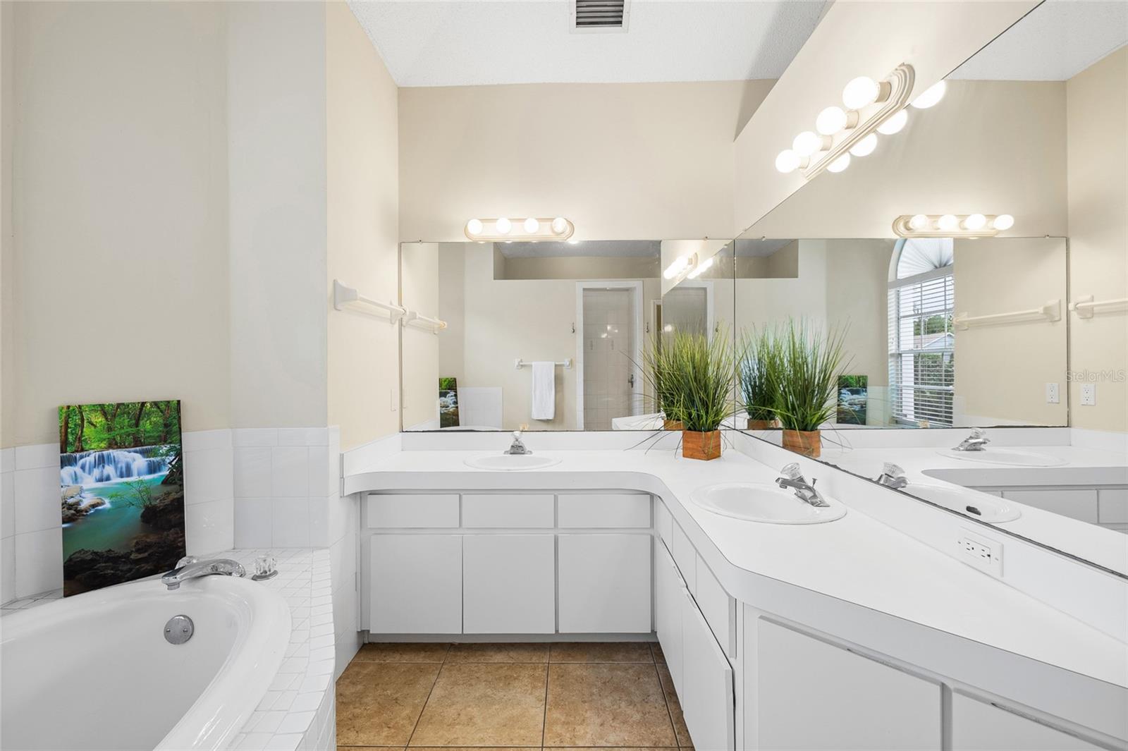 TRINITY OAKS INCREMENT M SOUTH - Residential