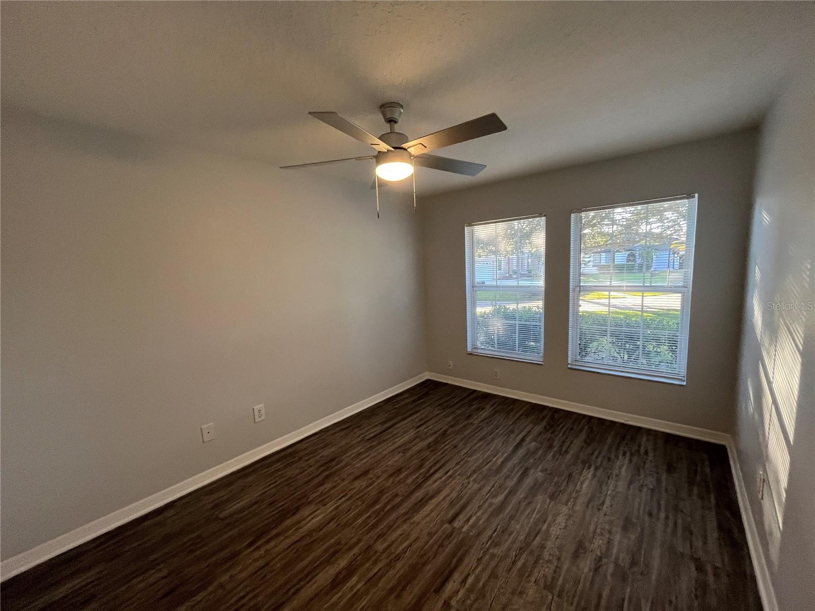 UNIVERSITY ESTATES - Residential Lease