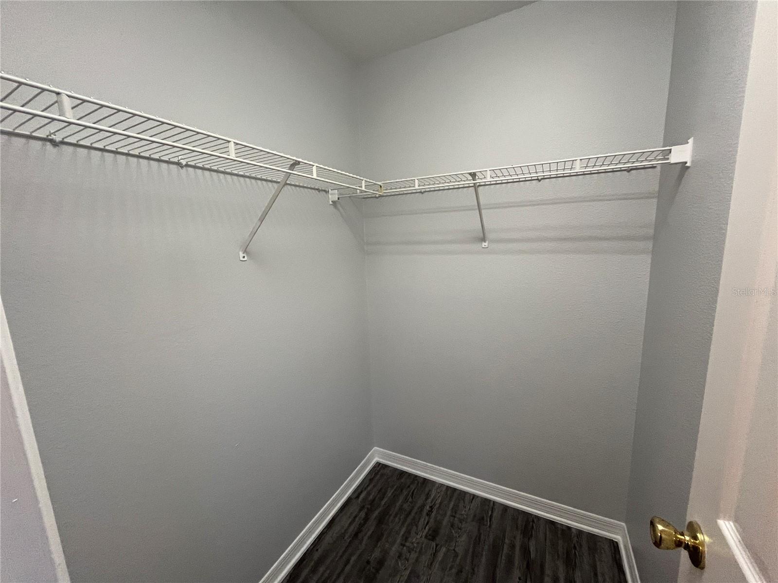 UNIVERSITY ESTATES - Residential Lease