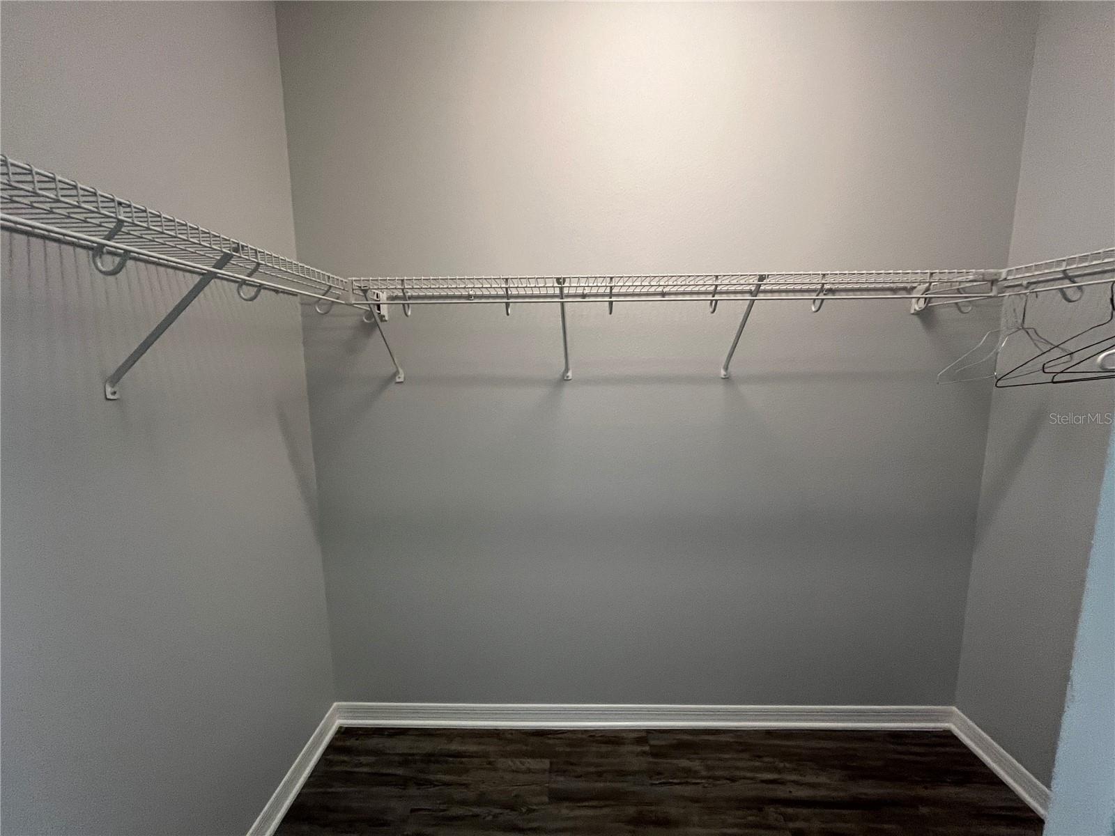 UNIVERSITY ESTATES - Residential Lease