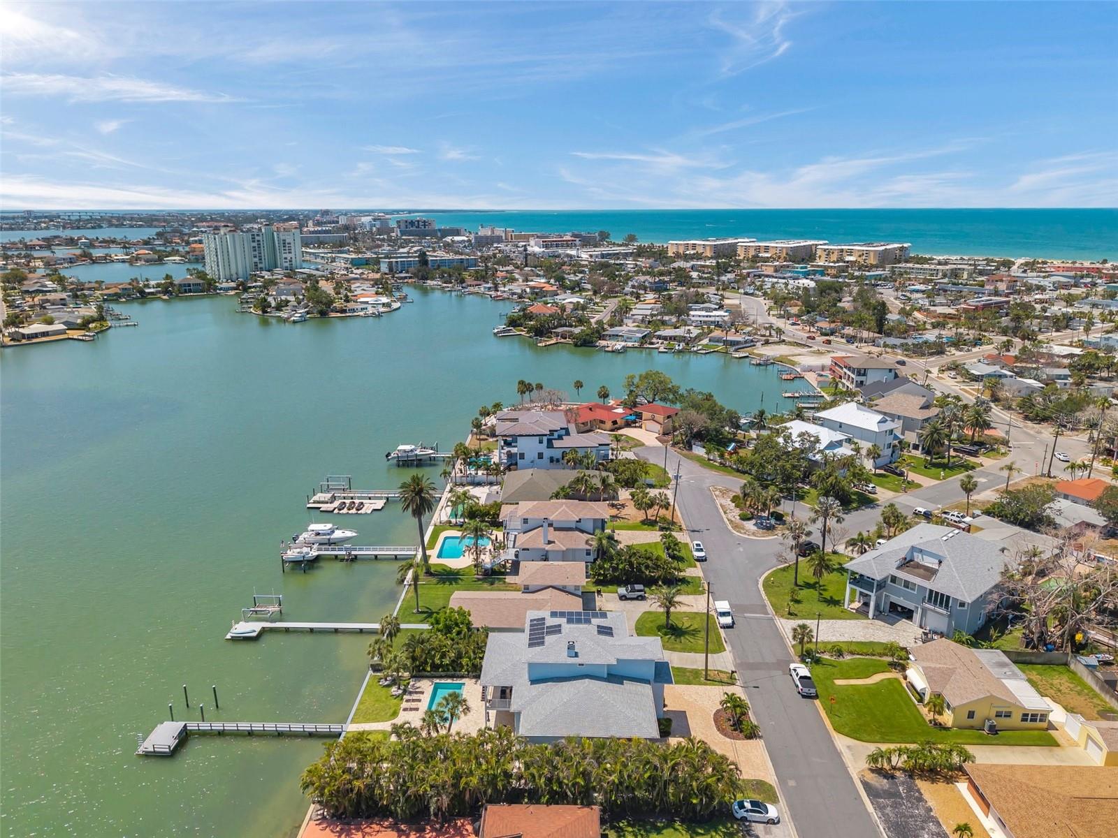 BAYSIDE 2ND ADD TO ST PETE BEACH - Residential