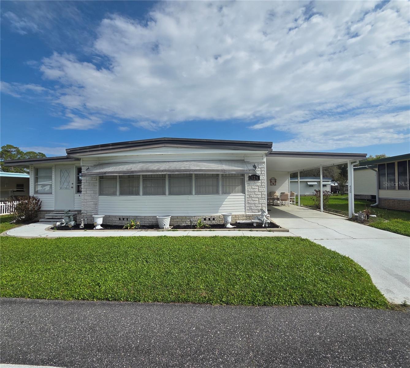 HAWTHORNE AT LEESBURG A COOP - Residential