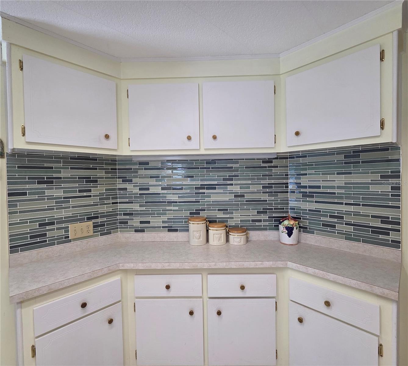 HAWTHORNE AT LEESBURG A COOP - Residential