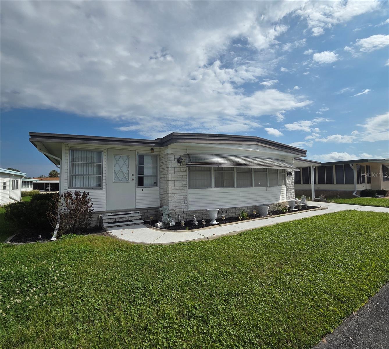 HAWTHORNE AT LEESBURG A COOP - Residential