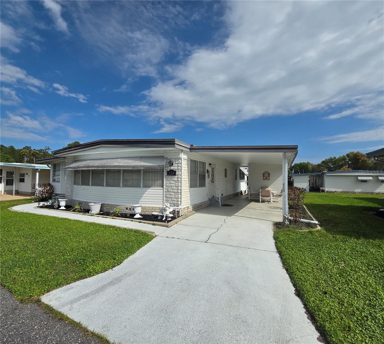 HAWTHORNE AT LEESBURG A COOP - Residential