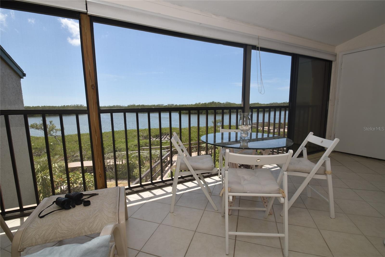 PELICAN COVE VI - Residential Lease