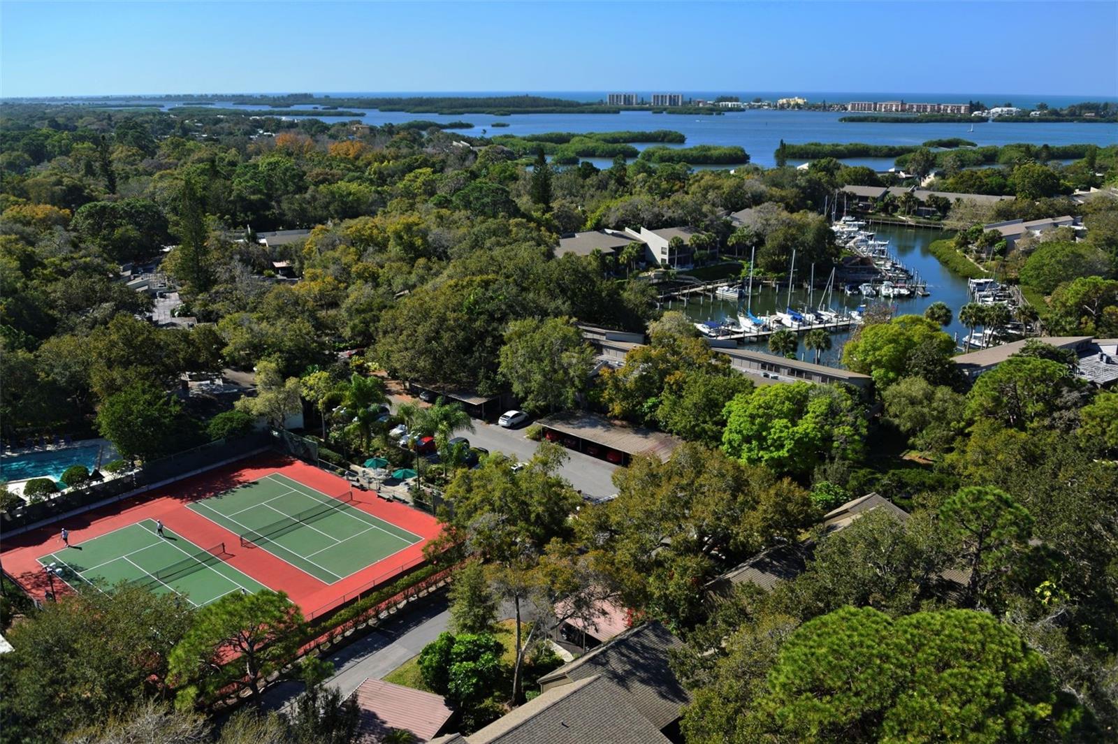 PELICAN COVE VI - Residential Lease