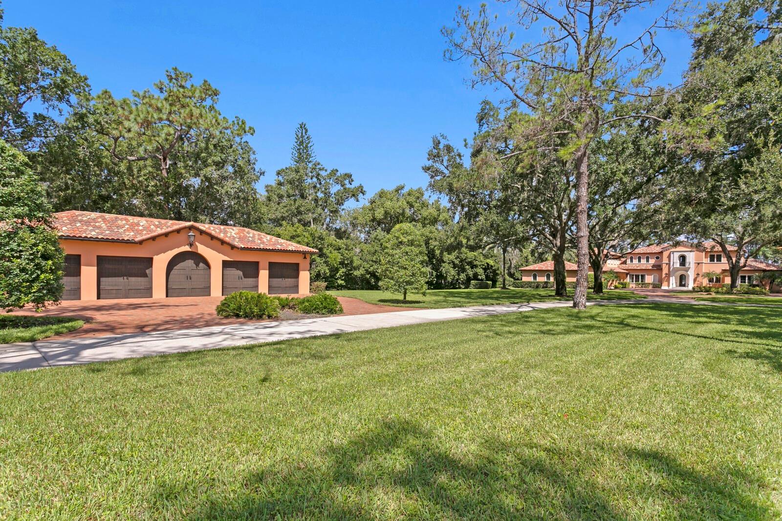 8945 ROBERTS ROAD