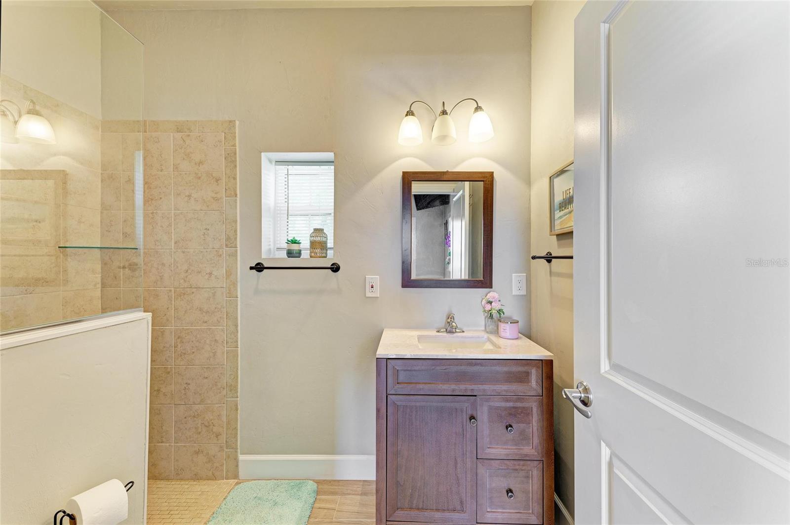 THORNTON CRK MOTORCOACH RESIDENCE - Residential