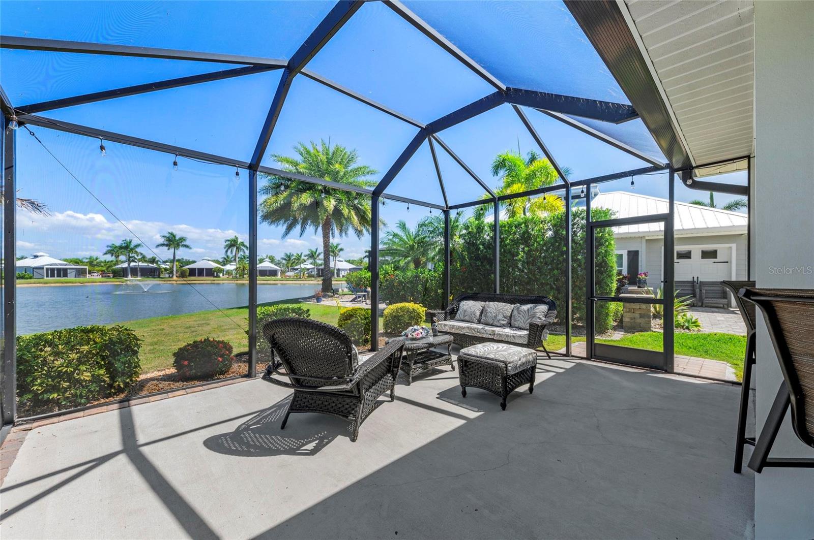 THORNTON CRK MOTORCOACH RESIDENCE - Residential