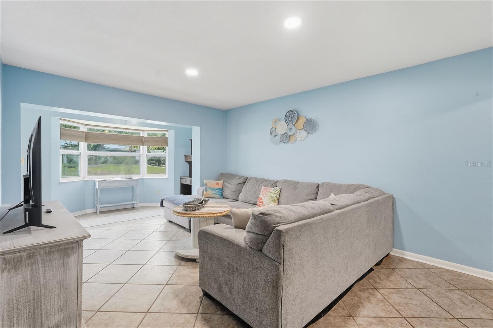 WALSINGHAM HEIGHTS 1ST ADD - Residential
