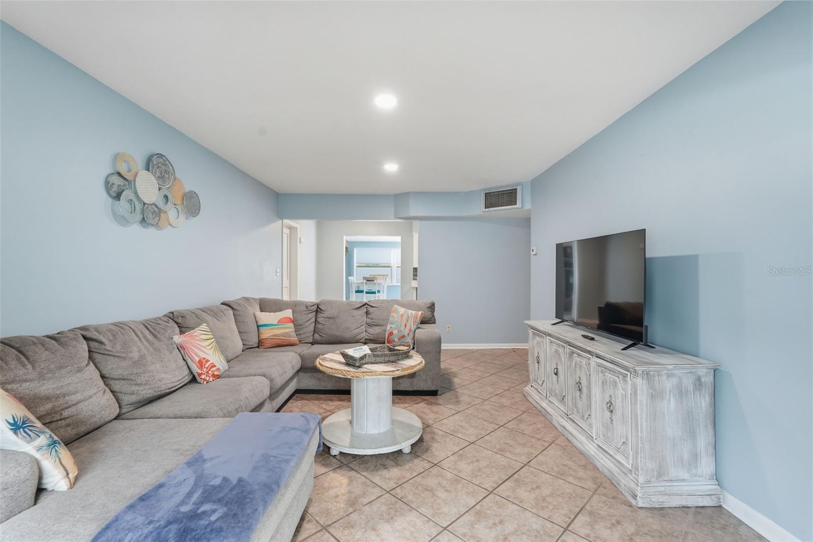 WALSINGHAM HEIGHTS 1ST ADD - Residential