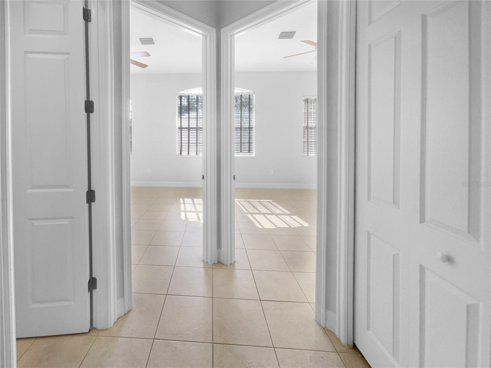 HOWEY IN HILLS MISSION CARMEL CONDO U - Residential