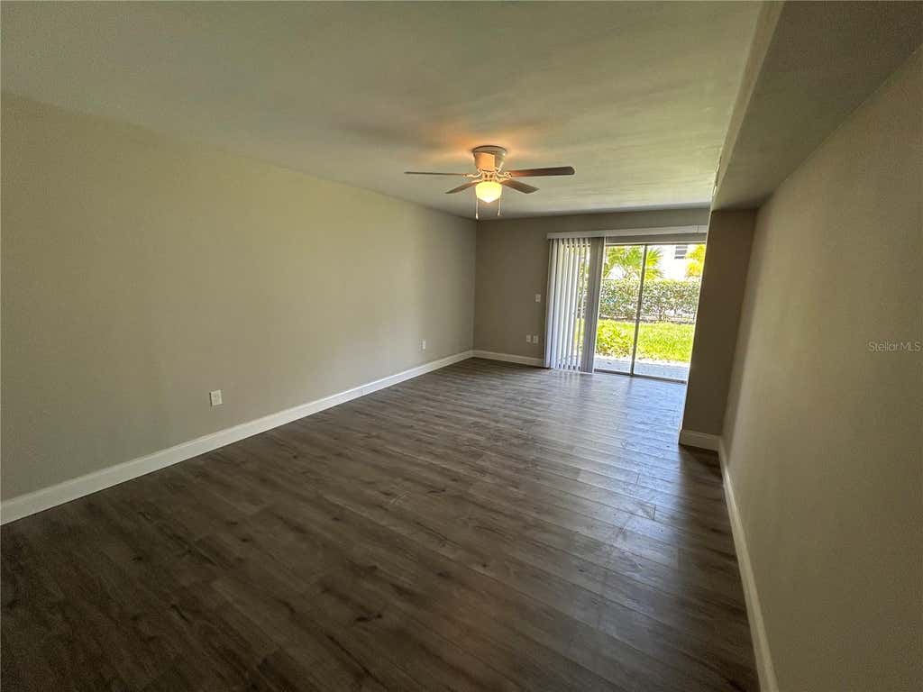Photo of 4403 S Semoran Boulevard #5, Orlando, FL 32822 (MLS # O6414623)