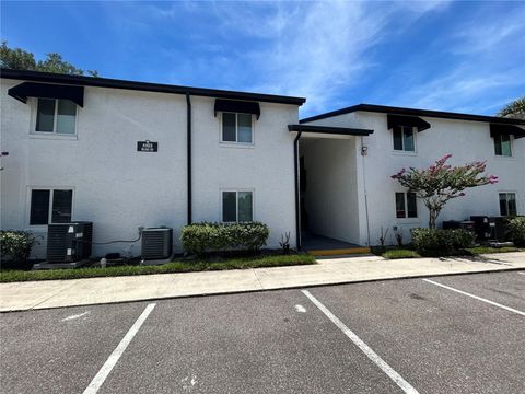 Photo of 4403 S Semoran Boulevard #5, Orlando, FL 32822 (MLS # O6414623)