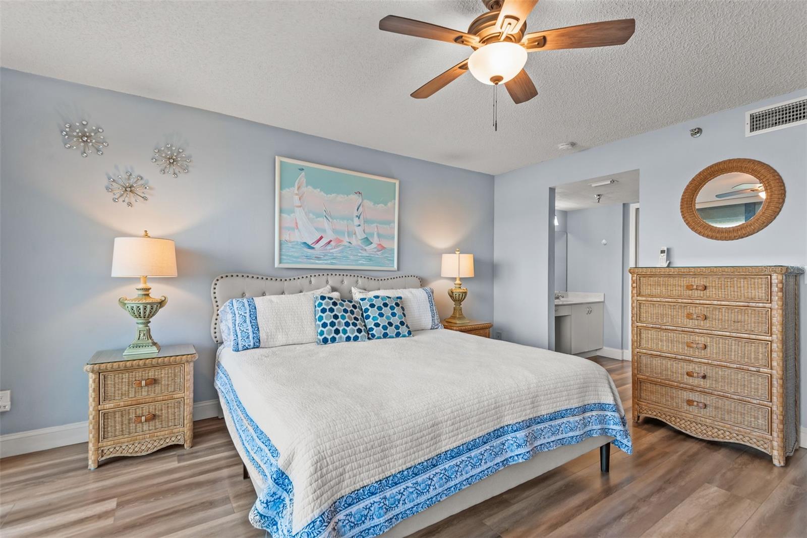 ASHLEY CONDO - Residential