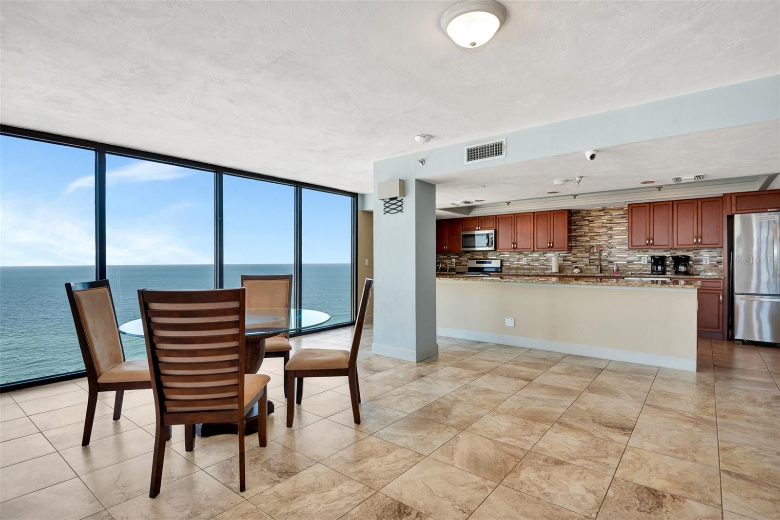 ASHLEY CONDO - Residential