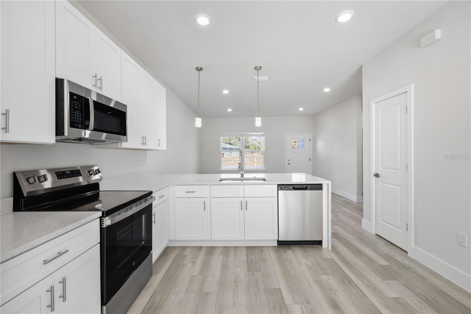 MARION OAKS UN 04 - Residential