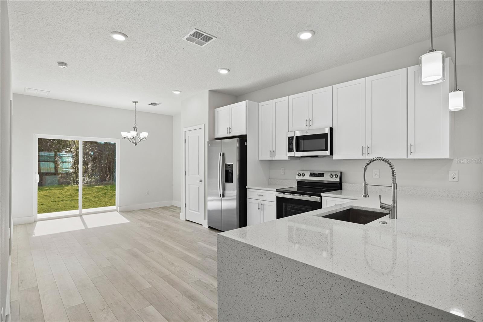 MARION OAKS UN 04 - Residential