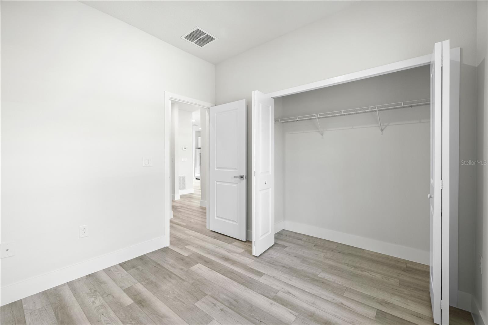 MARION OAKS UN 04 - Residential