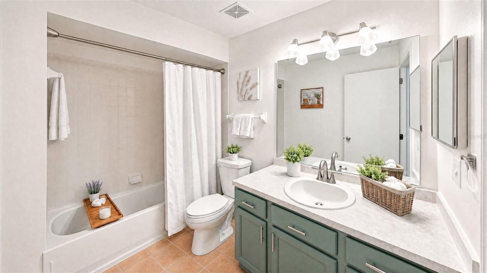 PIEDMONT LAKES PH 03 - Residential