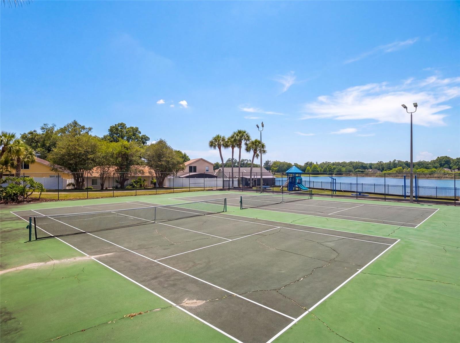 PIEDMONT LAKES PH 03 - Residential