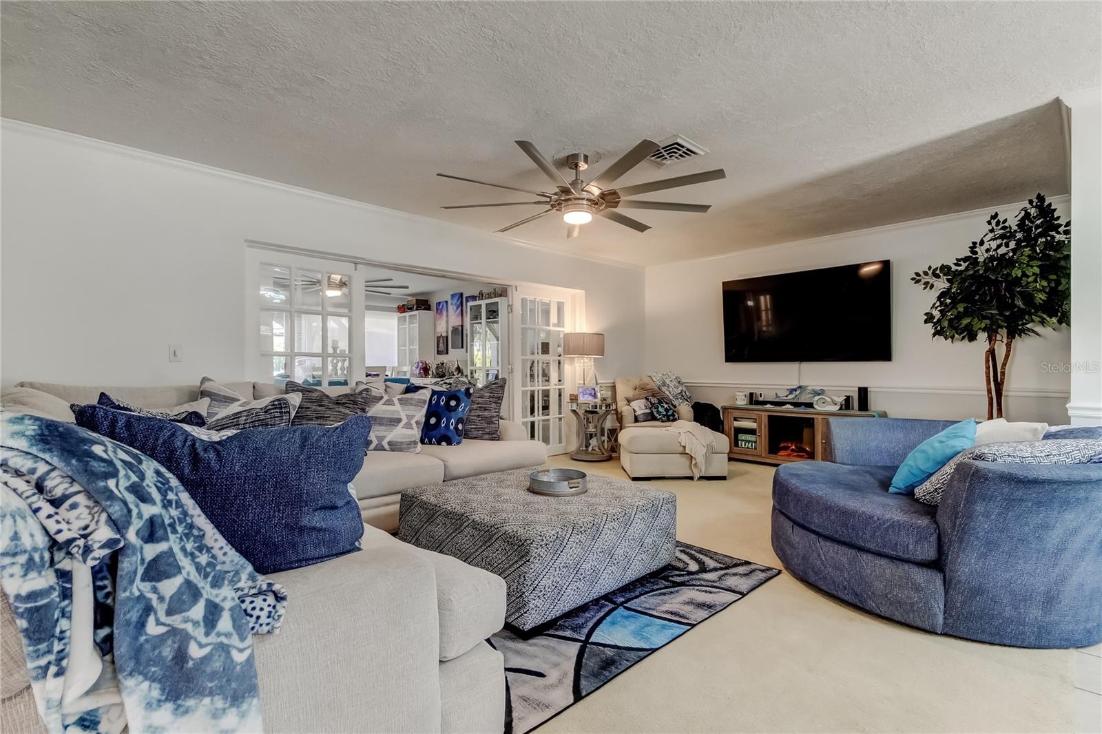 CLUBHOUSE ESTATES OF COUNTRYSIDE - Residential