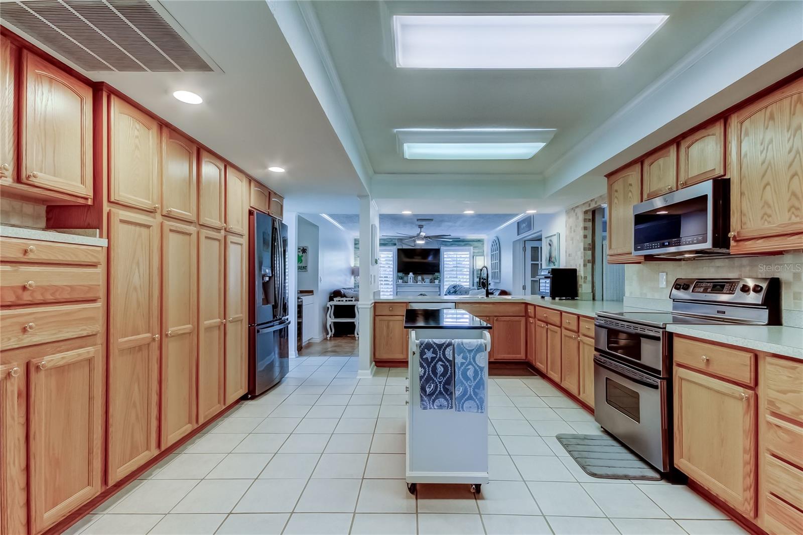 CLUBHOUSE ESTATES OF COUNTRYSIDE - Residential