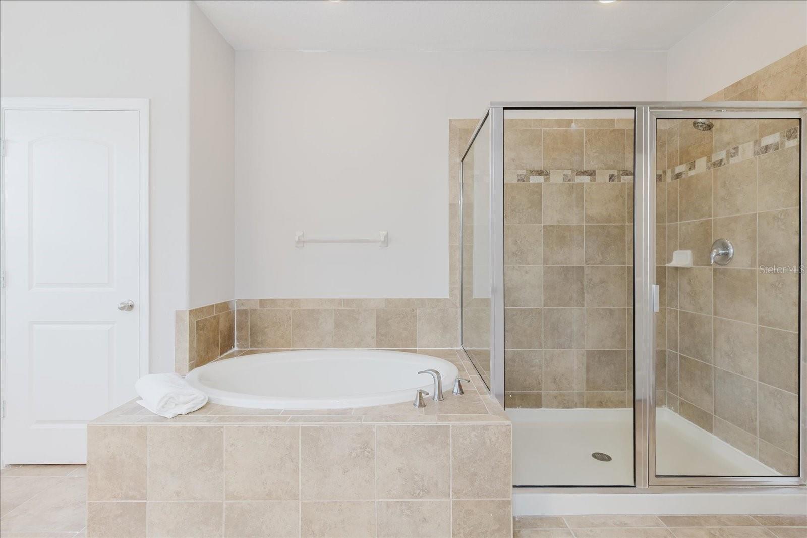 LANDINGS AT HERITAGE ON WATER - Residential Lease